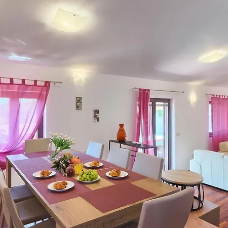 Glory Nyaraló Póla