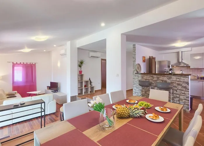 Glory Nyaraló Póla