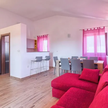 Tatil Evi Glory Pula